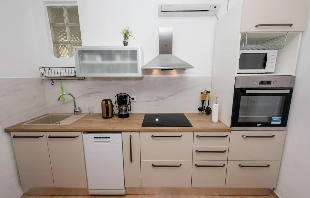 *** Πανσιόν Apartments Vesna 2844 Supetarska Draga Κροατία